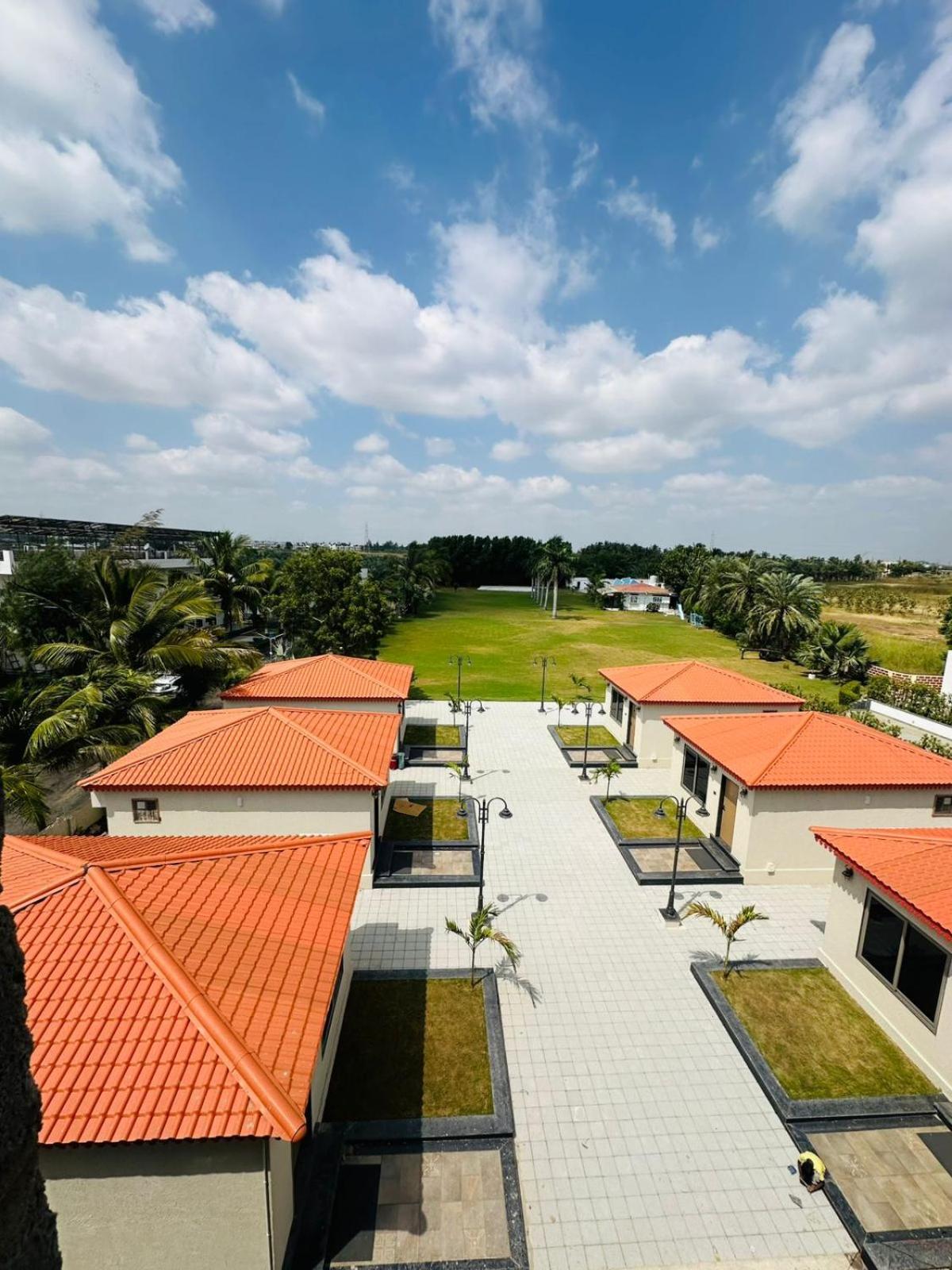 Srk Farm And Resort Anjar Экстерьер фото